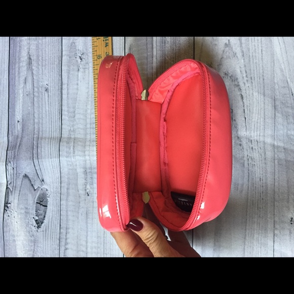 Danielle Creations Small cosmetic bag - Picture 2 of 3